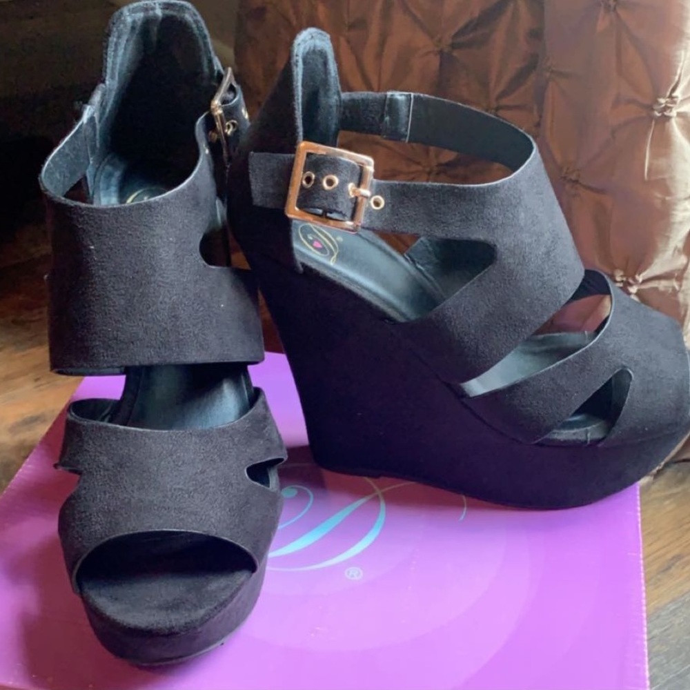 Black suede wedges
